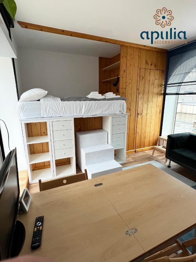 Angela'S Loft By Apulia Accommodation Bari Bagian luar foto